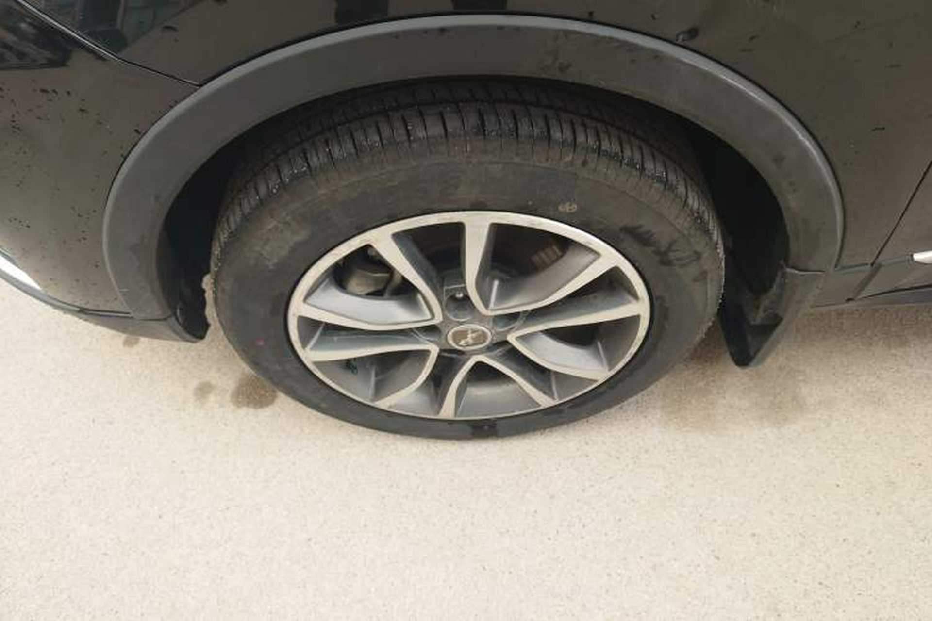 Used Hanteng X5 2018 1.5T CVT Elite Edition Left Front Wheel Hub