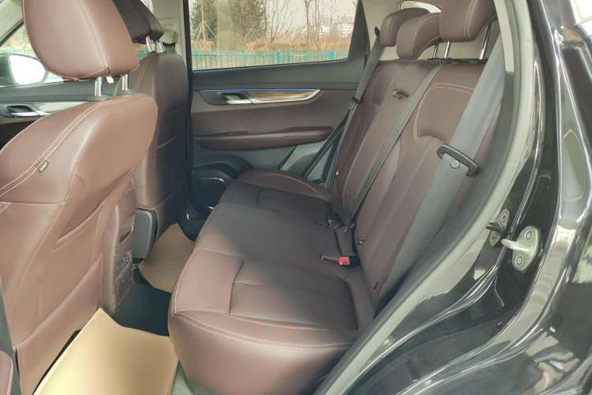 Used Hanteng X5 2018 1.5T CVT Luxury Edition Left Rear Seat