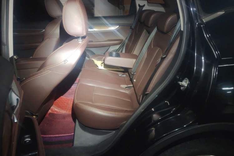 Used Hanteng X5 2018 1.5T CVT Luxury Edition Left Rear Seat