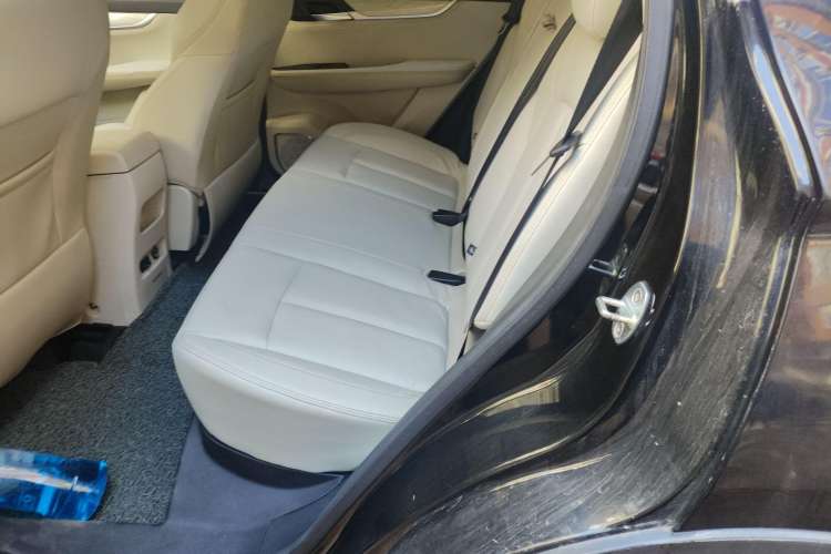 Used Hanteng X5 2018 1.5T CVT Luxury Edition Left Rear Seat