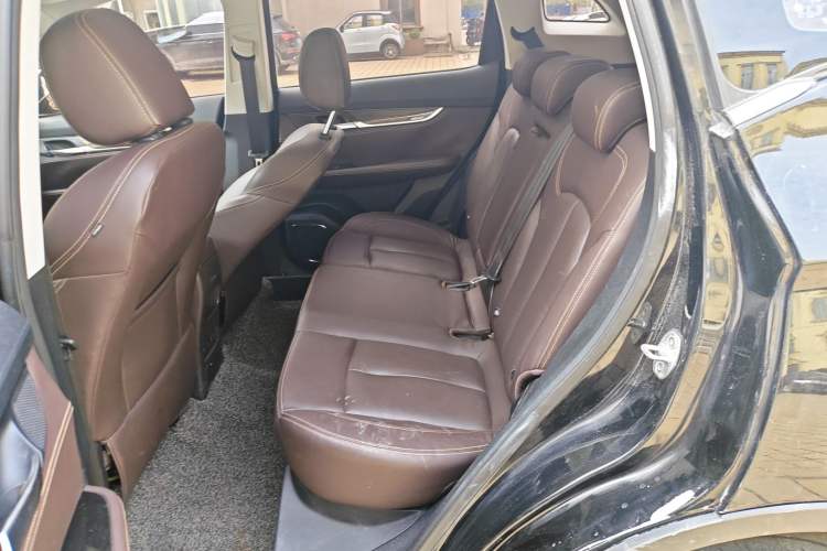 Used Hanteng X5 2018 1.5T CVT Luxury Edition Left Rear Seat