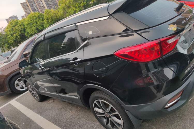 Used Hanteng X5 2018 1.5T CVT Luxury Edition Left Side