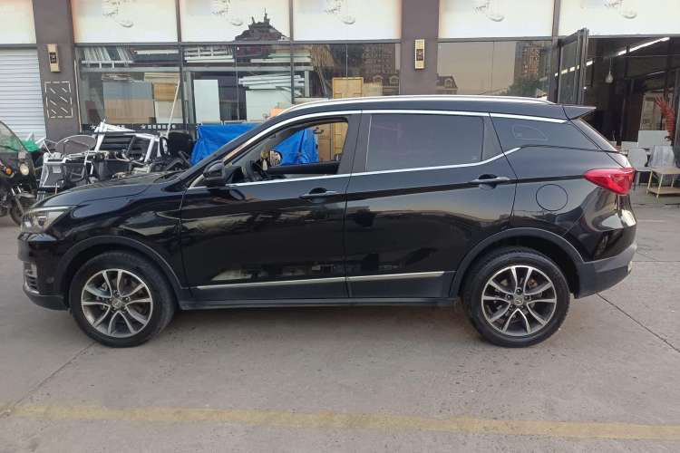 Used Hanteng X5 2018 1.5T CVT Luxury Edition Left Side