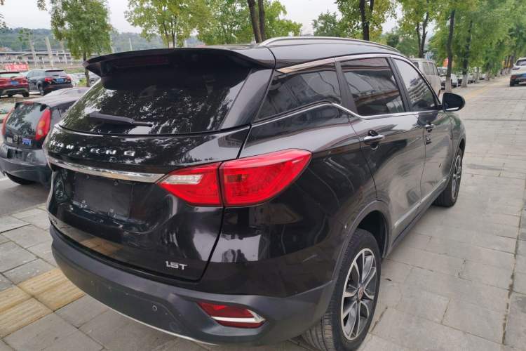 Used Hanteng X5 2018 1.5T CVT Luxury Edition Rear Right 45 Deg