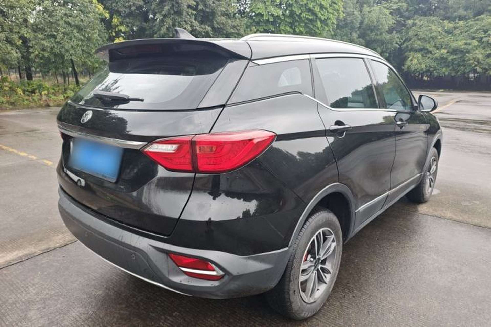 Used Hanteng X5 2018 1.5L Manual Comfort Edition Rear Right 45 Deg
