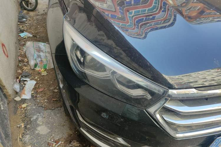 Used Hanteng X5 2018 1.5T CVT Luxury Edition Right Front Headlight