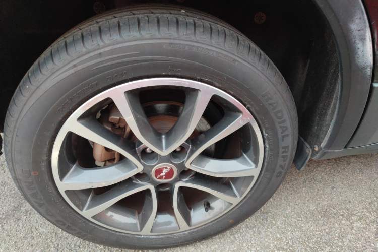 Used Hanteng X5 2018 1.5T CVT Luxury Edition Right Rear Wheel Hub