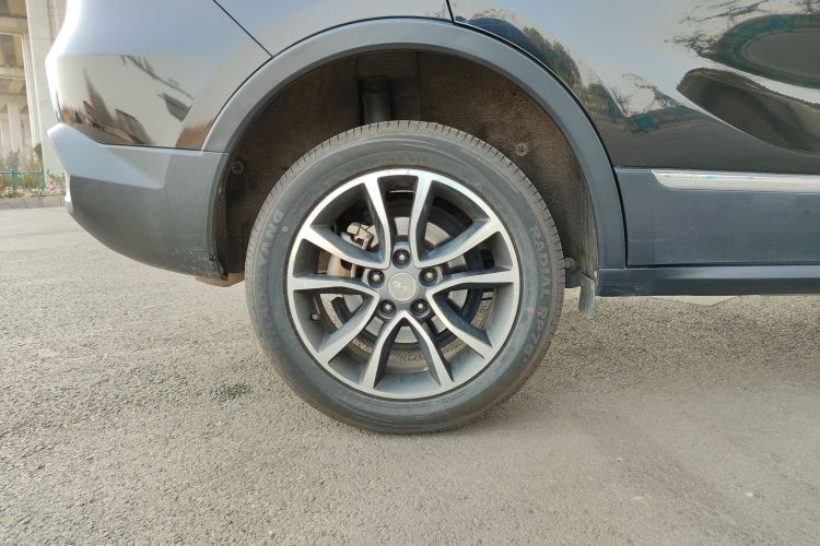 Used Hanteng X5 2018 1.5T CVT Luxury Edition Right Rear Wheel Hub