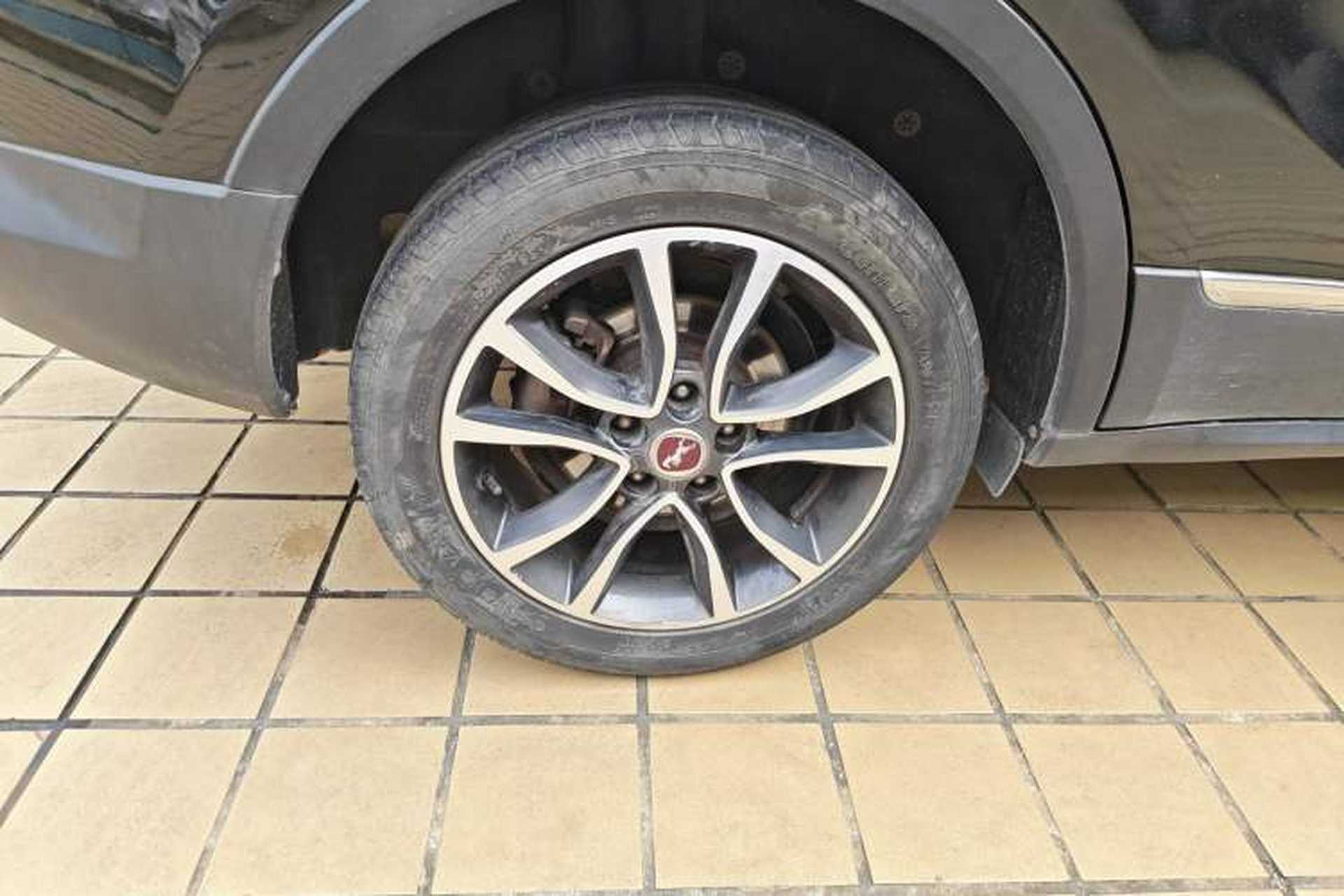 Used Hanteng X5 2018 1.5T CVT Luxury Edition Right Rear Wheel Hub
