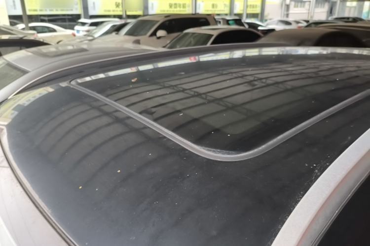 Used Hanteng X5 2018 1.5T CVT Luxury Edition Roof