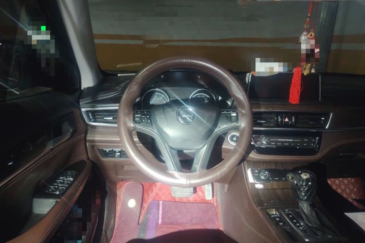 Used Hanteng X5 2018 1.5T CVT Luxury Edition Steering Wheel