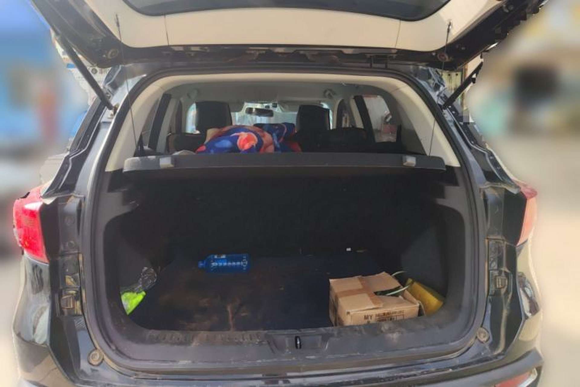 Used Hanteng X5 2018 1.5L Manual Comfort Edition Trunk