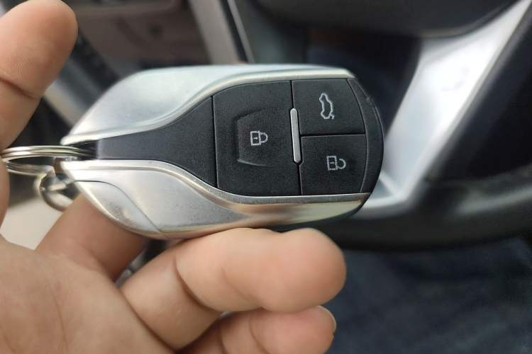 Used Hanteng X5 2018 1.5T CVT Luxury Edition Vehicle Key