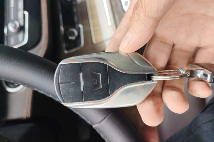 Used Hanteng X5 2018 1.5T CVT Luxury Edition Vehicle Key