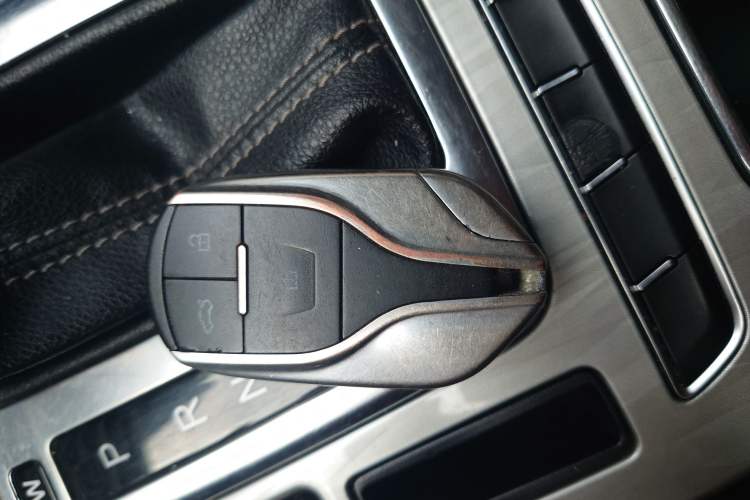 Used Hanteng X5 2018 1.5T CVT Elite Edition Vehicle Key