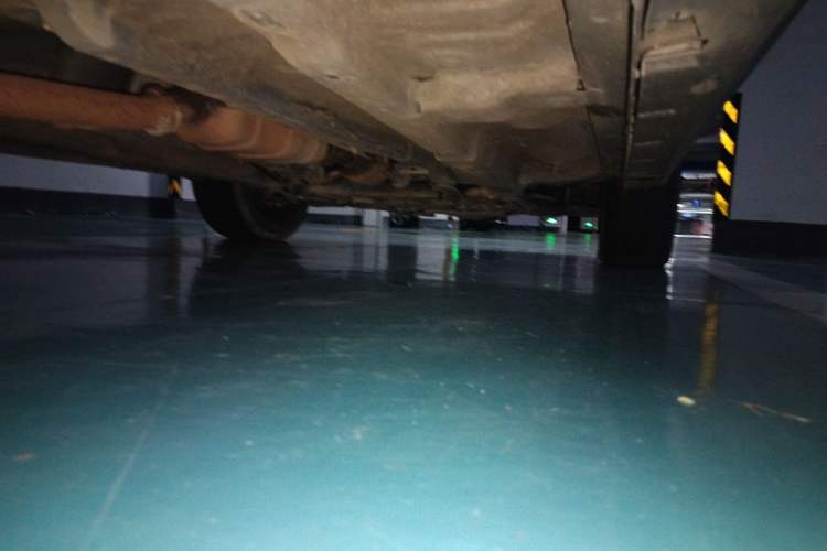 Used Hanteng X5 2018 1.5T CVT Luxury Edition Chassis Rear Right