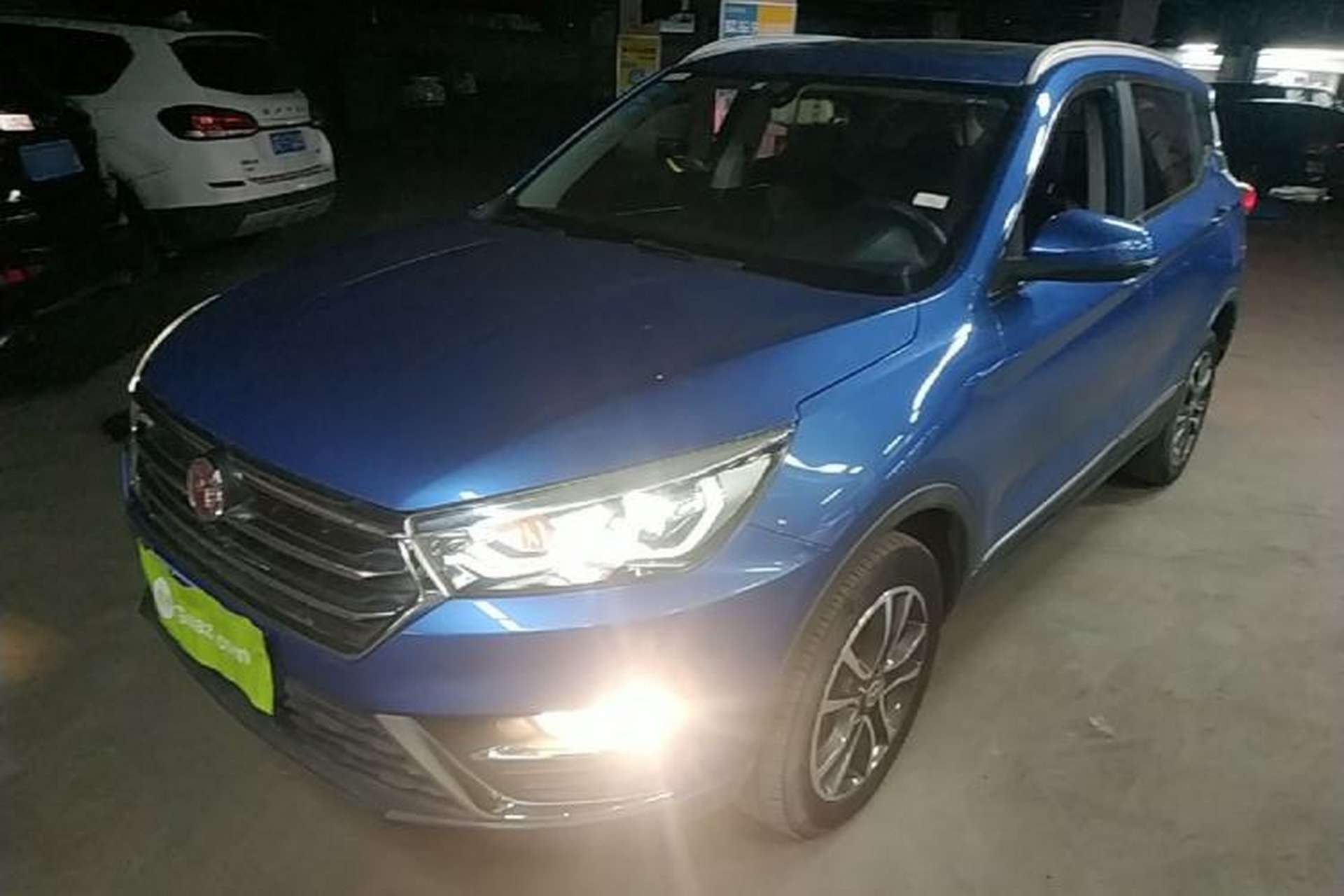 Used Hanteng X5 2018 1.5T CVT Luxury Edition Front Left 45 Deg