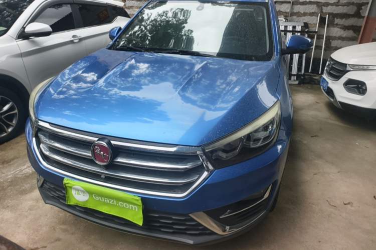 Used Hanteng X5 2018 1.5T Manual Luxury Edition Front