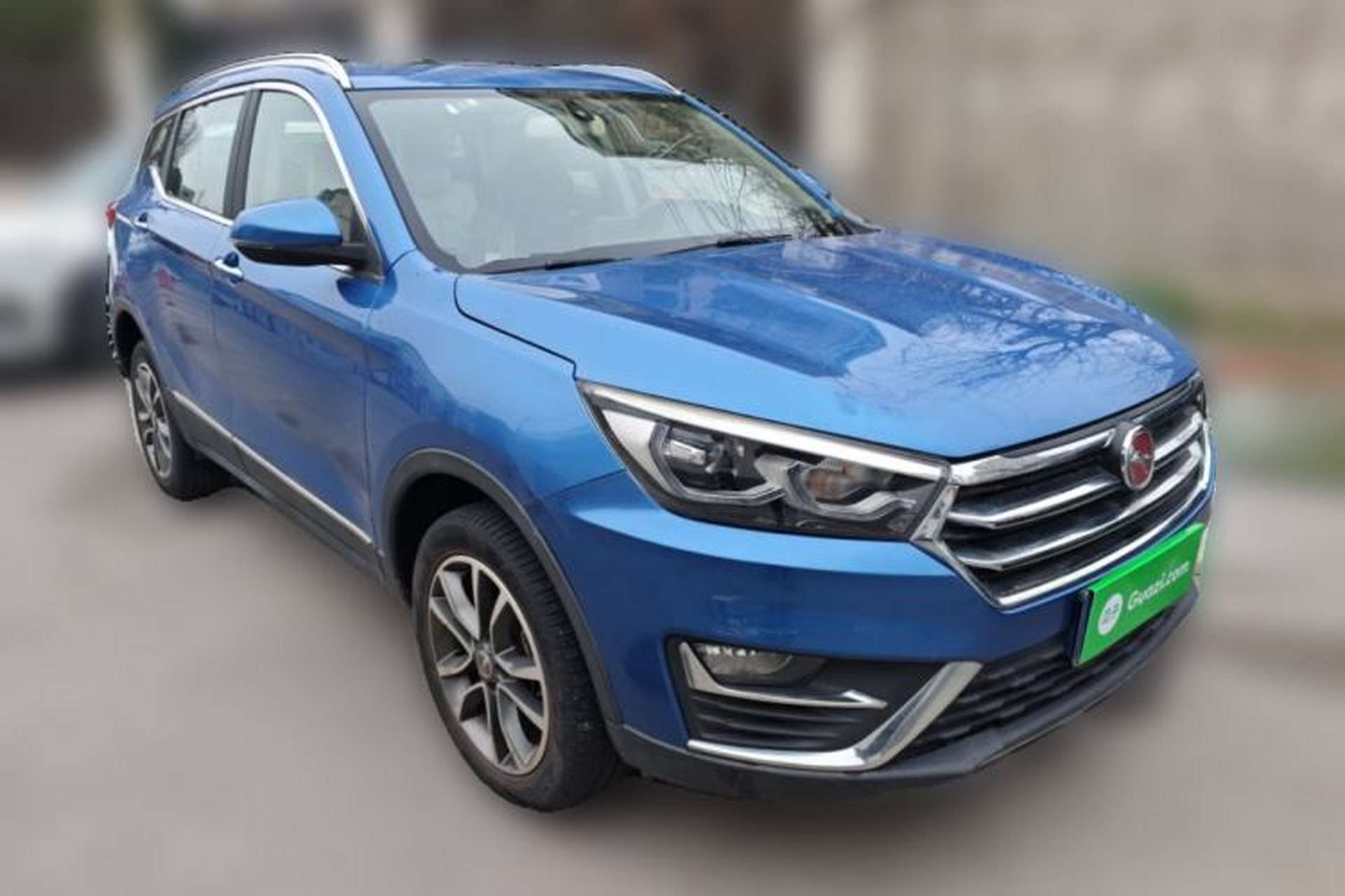 Used Hanteng X5 2018 1.5T CVT Luxury Edition Front Right 45 Deg