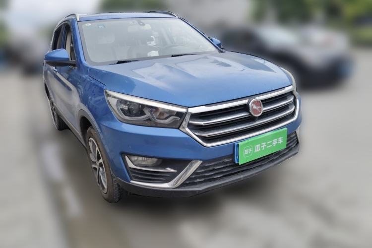 Used Hanteng X5 2018 1.5T CVT Luxury Edition Front Right 45 Deg