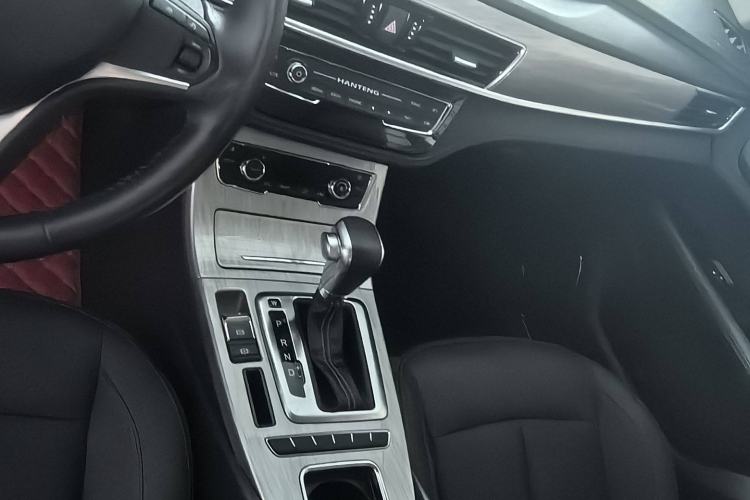 Used Hanteng X5 2018 1.5T CVT Luxury Edition Interior 1