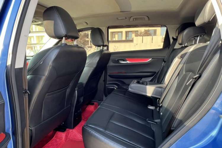 Used Hanteng X5 2018 1.5T Manual Luxury Edition Interior 3