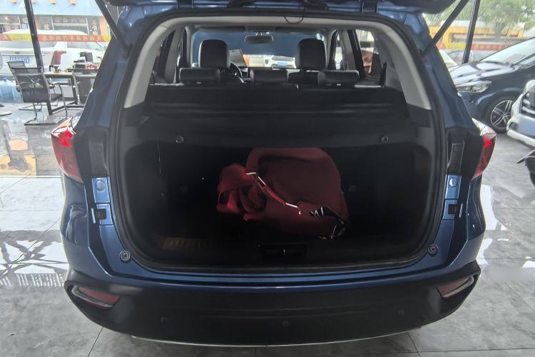 Used Hanteng X5 2018 1.5T CVT Luxury Edition Interior 5