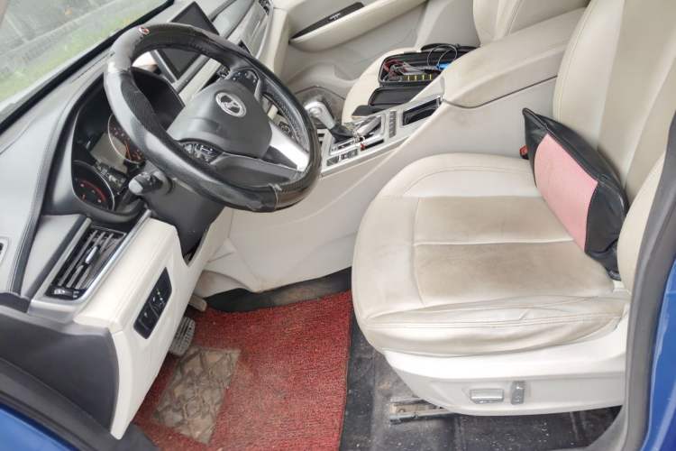 Used Hanteng X5 2018 1.5T CVT Luxury Edition Left Front Seat