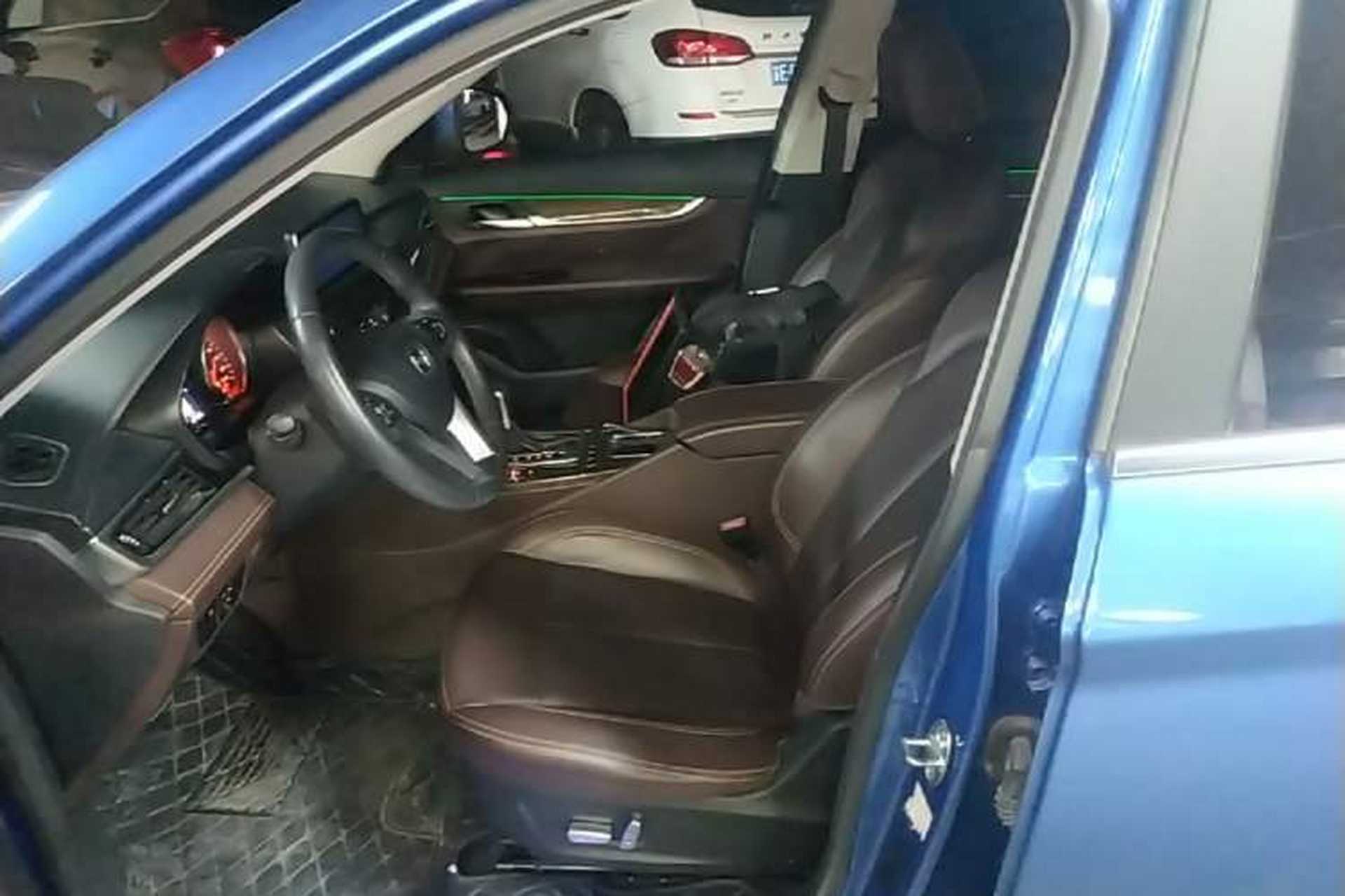 Used Hanteng X5 2018 1.5T CVT Luxury Edition Left Front Seat