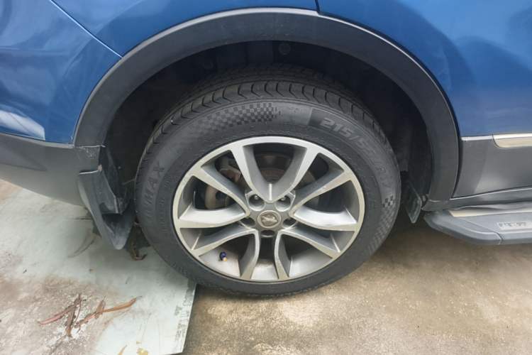 Used Hanteng X5 2018 1.5T Manual Luxury Edition Right Rear Wheel Hub