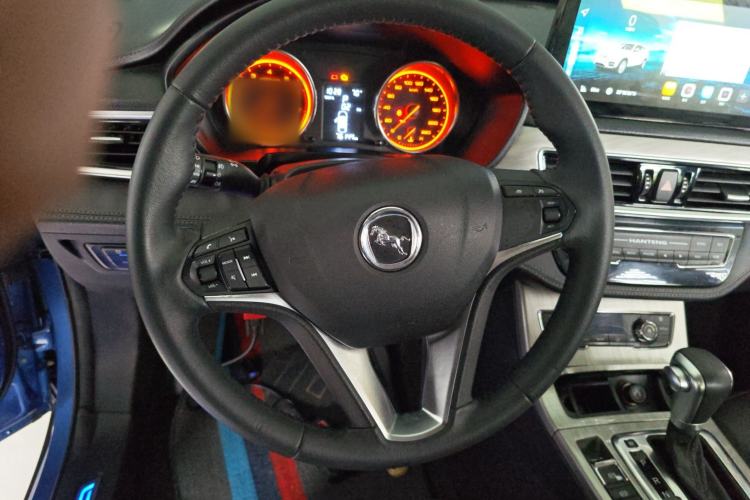 Used Hanteng X5 2018 1.5T CVT Luxury Edition Steering Wheel