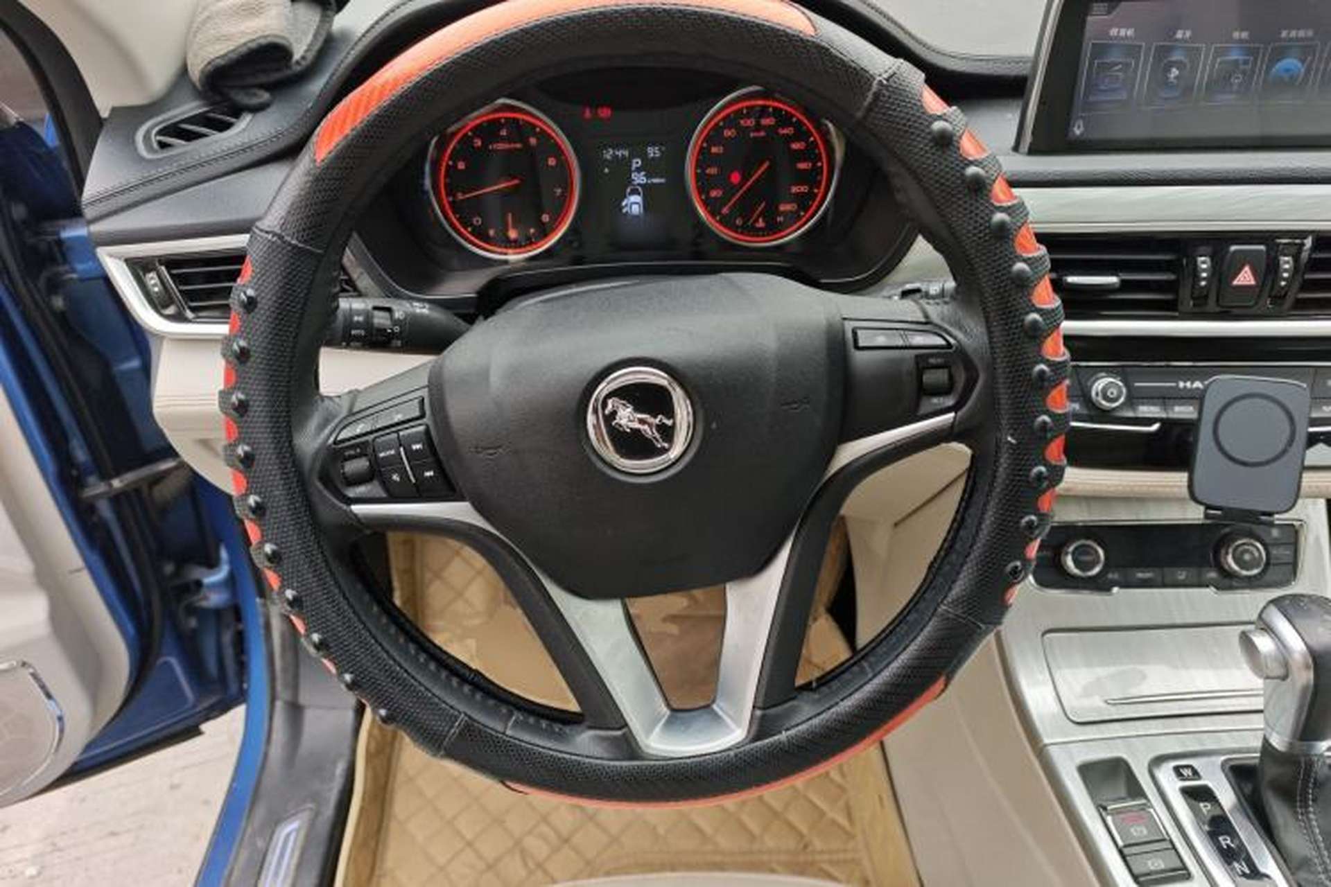 Used Hanteng X5 2018 1.5T CVT Luxury Edition Steering Wheel