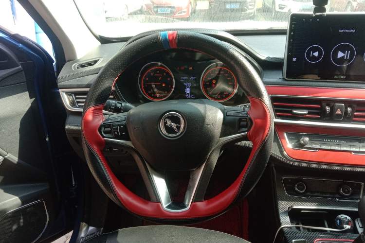 Used Hanteng X5 2018 1.5T Manual Luxury Edition Steering Wheel