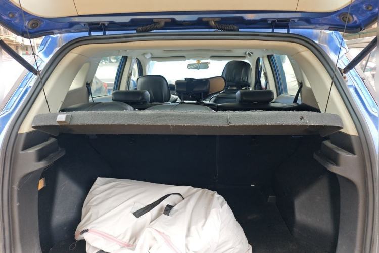 Used Hanteng X5 2018 1.5T Manual Luxury Edition Trunk