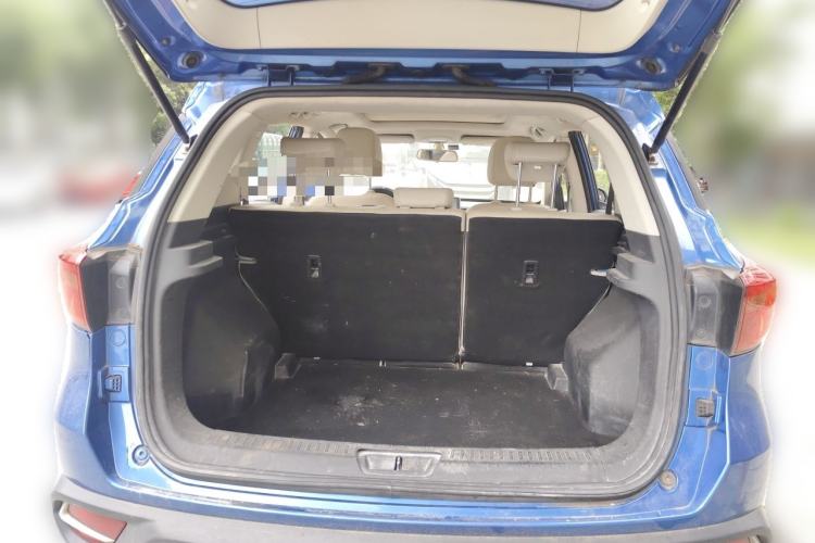 Used Hanteng X5 2018 1.5T CVT Luxury Edition Trunk
