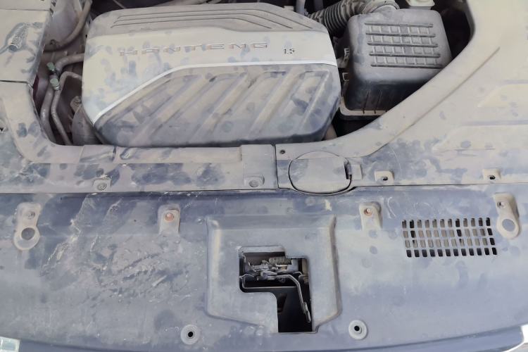 Used Hanteng X5 2018 1.5T CVT Luxury Edition Engine Bay