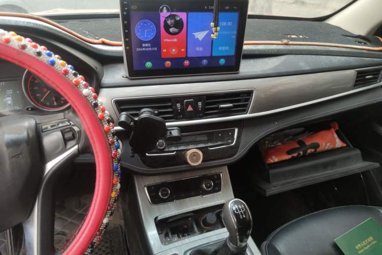 Used Hanteng X5 2018 1.5T Manual Elite Edition Audio And AC Panel