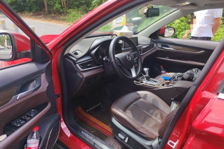 Used Hanteng X5 2018 1.5T CVT Luxury Edition Driver Seat