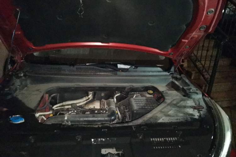 Used Hanteng X5 2018 1.5T CVT New Year Edition Engine Bay