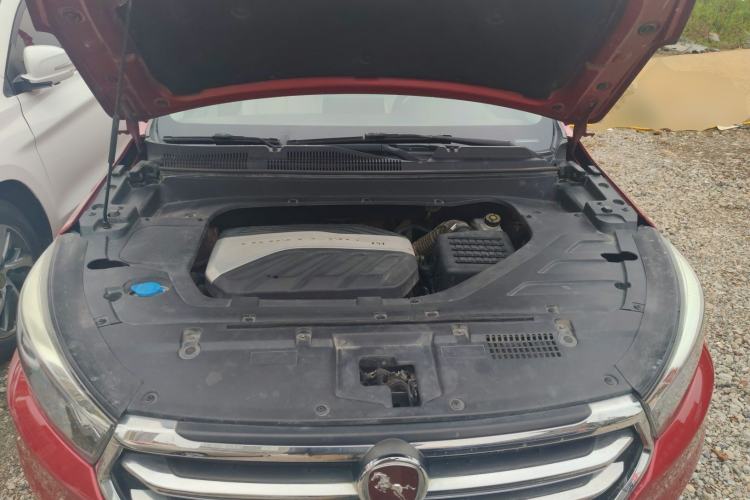 Used Hanteng X5 2018 1.5T CVT Luxury Edition Engine Bay