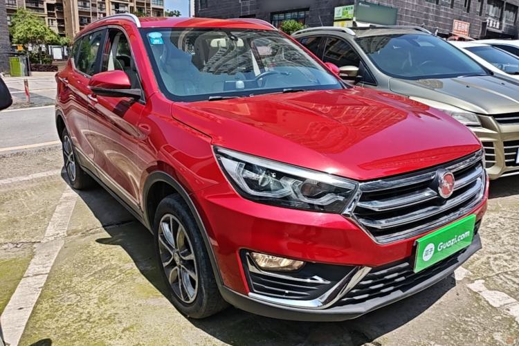 Used Hanteng X5 2018 1.5T CVT Luxury Edition Front Right 45 Deg