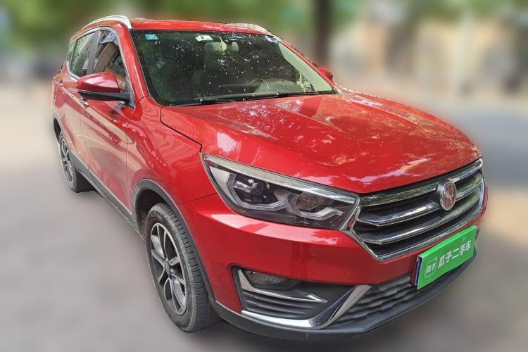 Used Hanteng X5 2018 1.5T CVT Luxury Edition Front Right 45 Deg