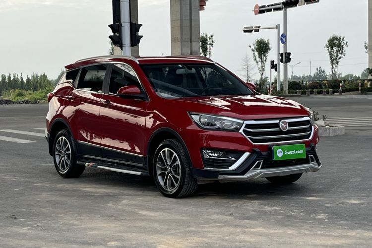 Used Hanteng X5 2018 1.5T CVT Elite Edition Front Right 45 Deg