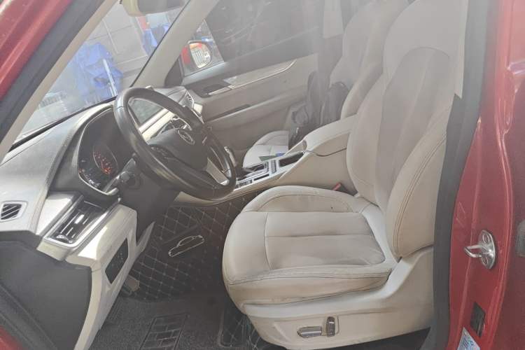 Used Hanteng X5 2018 1.5T CVT Luxury Edition Left Front Seat