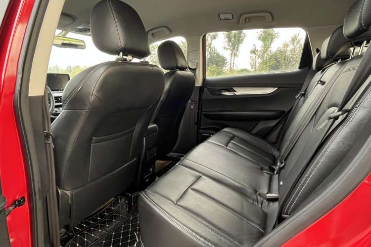 Used Hanteng X5 2018 1.5T CVT Elite Edition Left Rear Seat