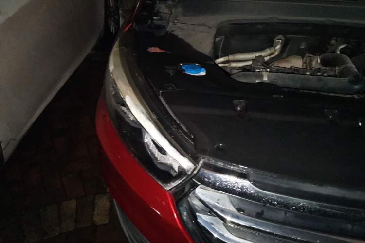 Used Hanteng X5 2018 1.5T CVT New Year Edition Right Front Headlight