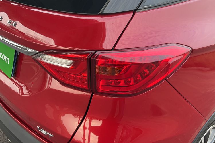 Used Hanteng X5 2018 1.5T CVT Elite Edition Right Rear Taillight