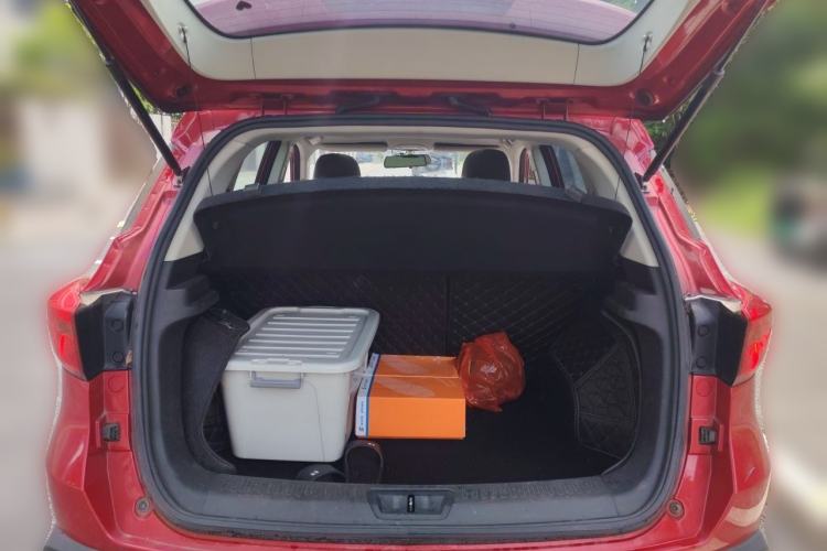 Used Hanteng X5 2018 1.5T CVT Luxury Edition Trunk
