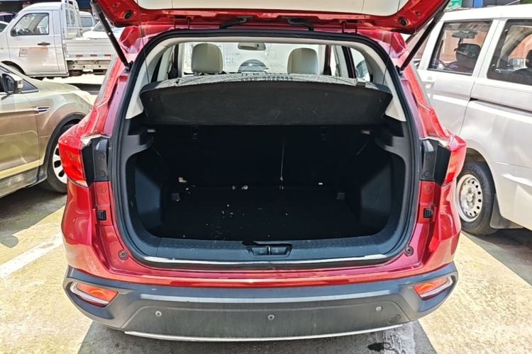 Used Hanteng X5 2018 1.5T CVT Luxury Edition Trunk