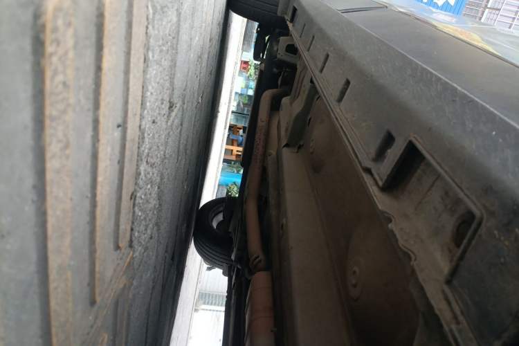 Used Hanteng X5 2018 1.5T CVT Luxury Edition Chassis Front Right